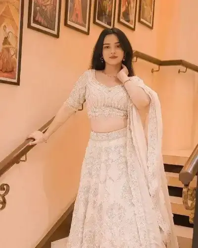 Escort Service In Jogeshwari